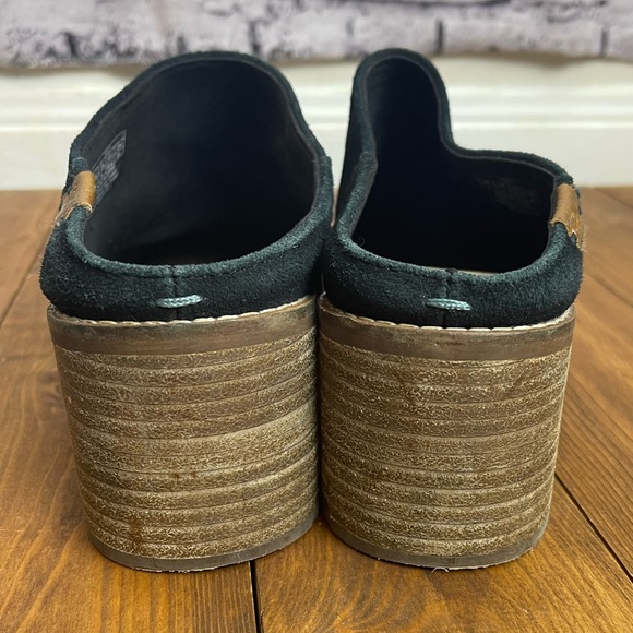 Toms Leila black suede mules size 8 - Picture 3 of 8